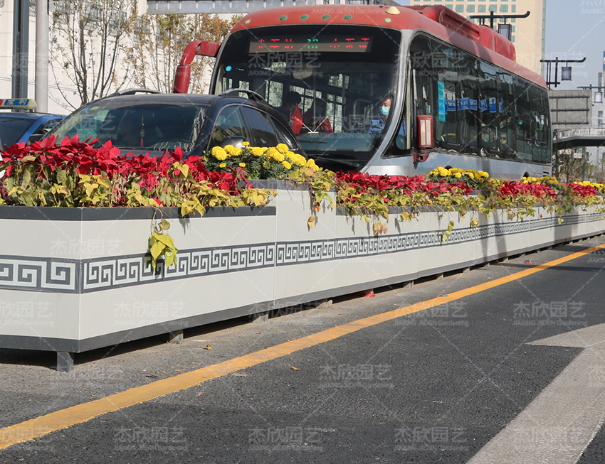 關于道路護欄花箱的問題，一次講清